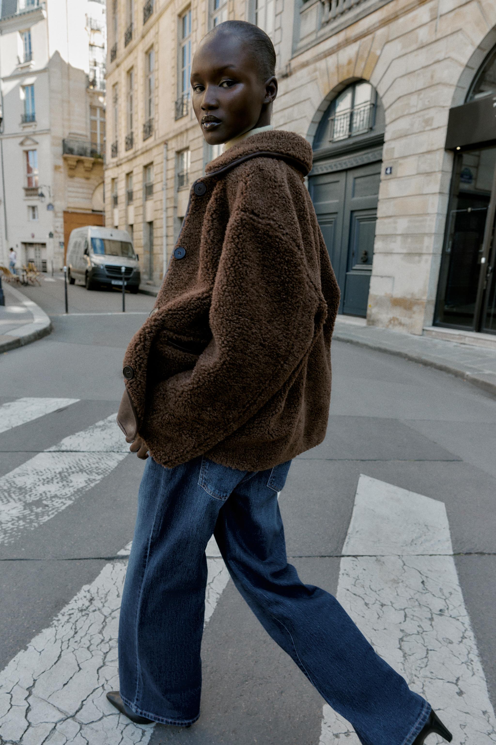 REVERSIBLE DOUBLE-FACED COAT